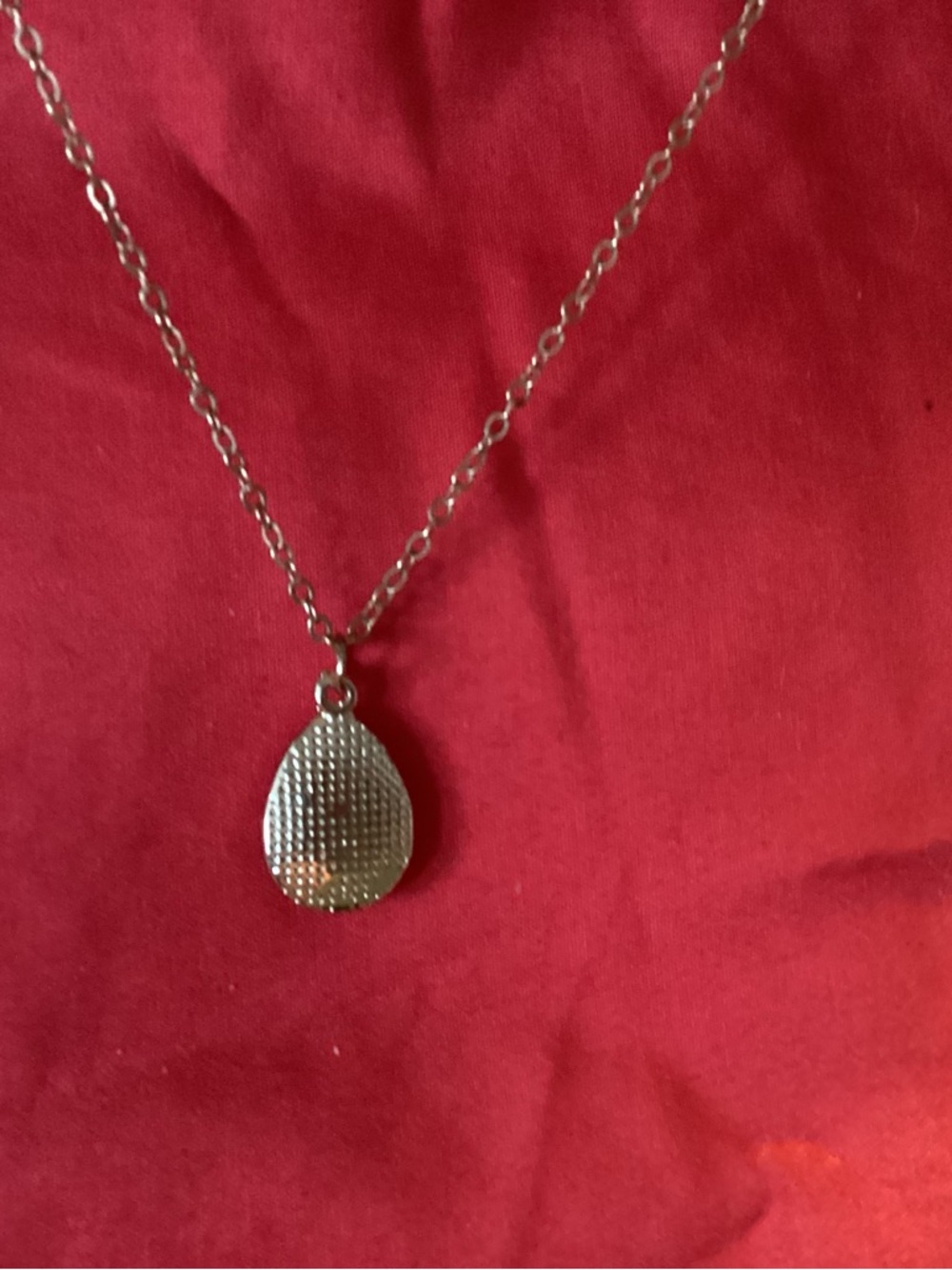 Silver Teardrop Textured Pendant Necklace - Women's Jewelry
